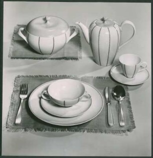 Service "Eva" von Eva Zeisel
