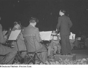 Auftritt des Orchesters des Senders Leipzig