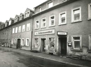 Dippoldiswalde, Freiberger Straße 5. Wohnhaus mit Ladeneinbau und Gasthaus "Freiberger Hof". Straßenansicht