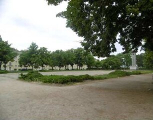 Eisenhüttenstadt: Platz des Gedenkens (WK I)