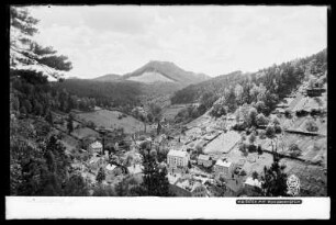 Blick auf Krippen mit Kohlbornstein