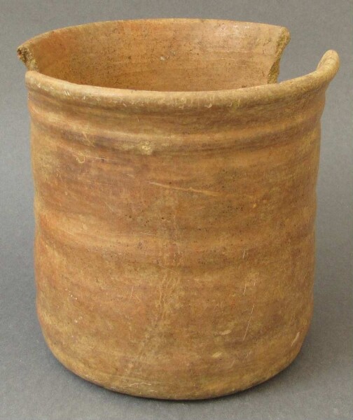 Clay vessel