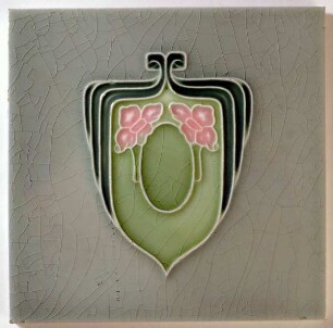 Fliese mit floralem Dekor