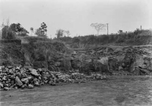 Tabebau : Abbaustelle für Diabas-Gestein.