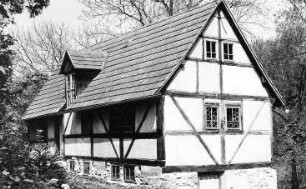 Reinsberg-Steinbach. Altes Mühlengebäude der Kriegermühle