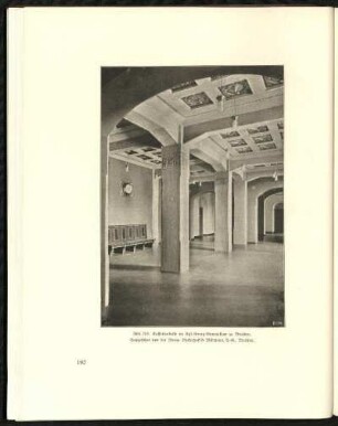 Abb. 219. Kassettendecke im Kgl. Georg-Gymnasium zu Dresden. Ausgeführt von der Firma Dyckerhoff & Widmann, A.-G., Dresden.