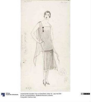Frau in Abendkleid