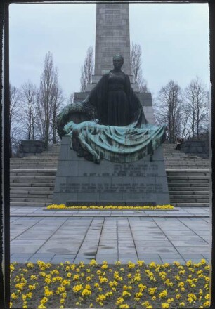 Berlin, Sowjetisches Ehrenmal Schönholzer Heide