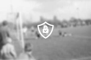 Benefiz-Spiel mit [Name maskiert] Torschuss