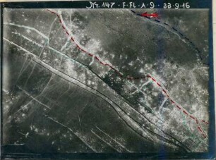 Foto der eigenen und feindlichen vermutlich vorderen Linie nordöstlich von Cléry-sur-Somme (Luftbild)
