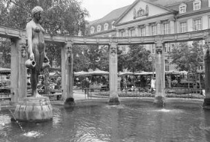 Brunnen auf dem Stephanplatz