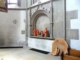 Rieden-Chor Innen (Gotischer Hochchor)-Ansicht im Süosten mit gewändeter Nische in Übersicht