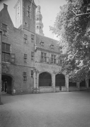 Onze Lieve Vrouwe Abdij — Klostergebäude