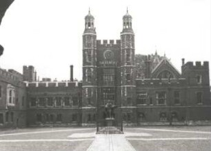 Berkshire. Eton College (1440 gegründet) (Großbritannienreise 1930)