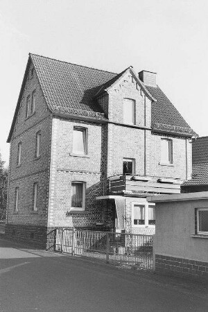 Wohnhaus; Gründau, Hauptstraße 34