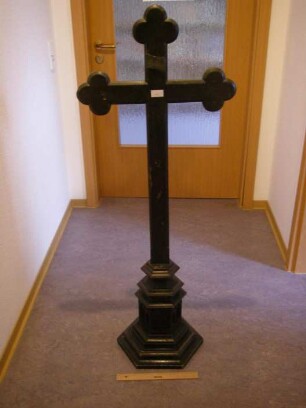 Holzkreuz