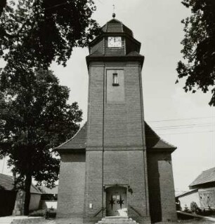 Evangelische Dorfkirche