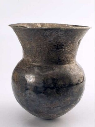 Silbervase aus dem "Schatz des Priamos" (Nachbildung)