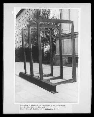 abstrakte Skulptur