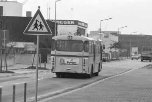 Gefährliche Verkehrssituation vor den Hagsfelder Werkstätten "Am Storrenacker"