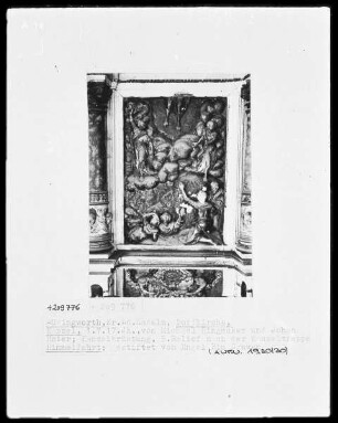 Fünftes Relief nach der Kanzeltreppe, Himmelfahrt