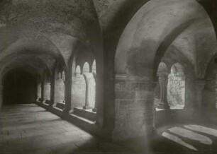 Magdeburg, Kloster : Magdeburg. Kloster Unserer Lieben Frauen. Romanischer Kreuzgang