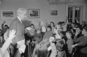Kindertest des Nationalen Kinderfilm-Zentrums mit Professor Hellmuth Häntzsche