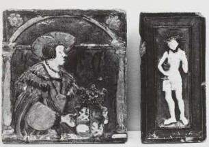 Farbig glasierte Ofenkachel mit Bildnis Erzherzog Ferdinands in Halbfigur (links) und Christusdarstellung (rechts)
