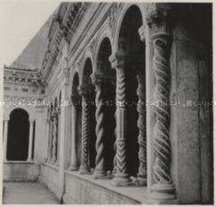 Rom, Papstbasilika San Paolo fuori le Mura, Kreuzgang