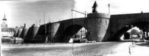 Staustufe Würzburg/Main