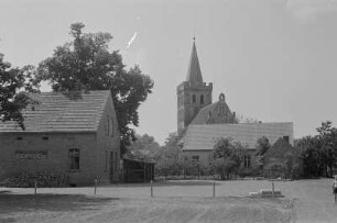 Kirche in Papitz : Cyrkej w Popojcach : Papitz / Popojce