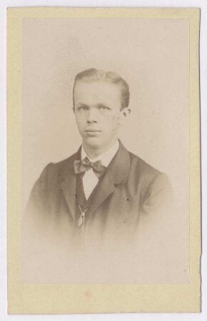 August Schultz