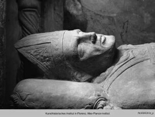 Liegefigur des Neri Corsini - Grabmal des Neri Corsini: Liegefigur