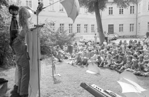 Gastspiel der Puppenbühne "Ted Moré" aus Künzelsau im Rahmen des Ferienpassprogramms der Stadt Karlsruhe für sechs- bis 15jährige Kinder und Jugendliche