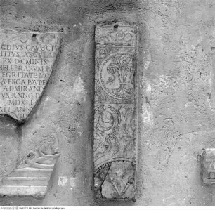 Fragment einer Grabplatte