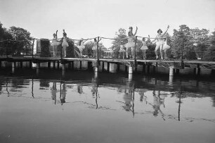Aufführung der Ballettschule Willy Pfirrmann auf der Seebühne des Stadtgartens.