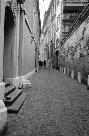 Basel: Augustinergasse