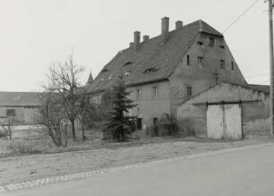 Milkel, Schloss, Gesindehaus : Milkel (Kreis Bautzen), Schloss, Gesindehaus, Nummer 1 f, 18. Jahrhundert, Straßenansicht
