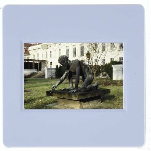 Berlin, Kronprinzenpalais,Thieme, Hockender Knabe