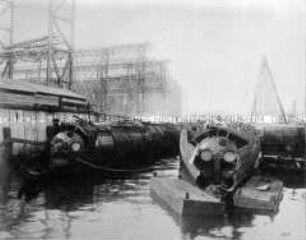 Die Germania-Werft im ehemaligen Kieler U-Boothafen nach Kriegsende
