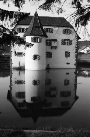 Inzlingen: Wasserschloss nach der Renovation
