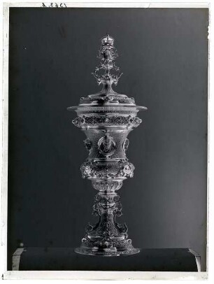Deckelpokal