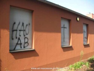 HAU AB | {KREUZ}