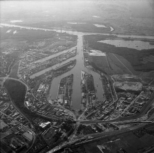 Karlsruher Rheinhafen