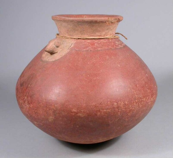 Clay vessel