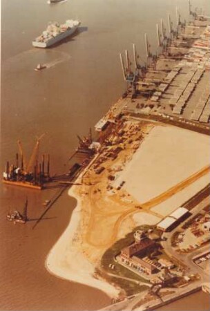 Containerkaje Bremerhaven