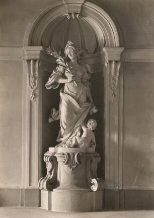 Standbild "Allegorie der Bescheidenheit" : Standbild "Allegorie der Bescheidenheit" in der Eingangshalle, Höhe 2,10 m