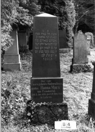 Grabstein 84