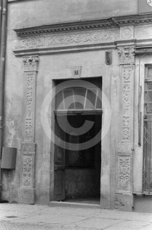 Portal eines Bürgerhauses in Goldberg