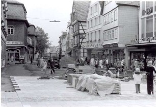 Bau der Fußgängerzone auf der Langen Straße zwischen Marktplatz und Rosental